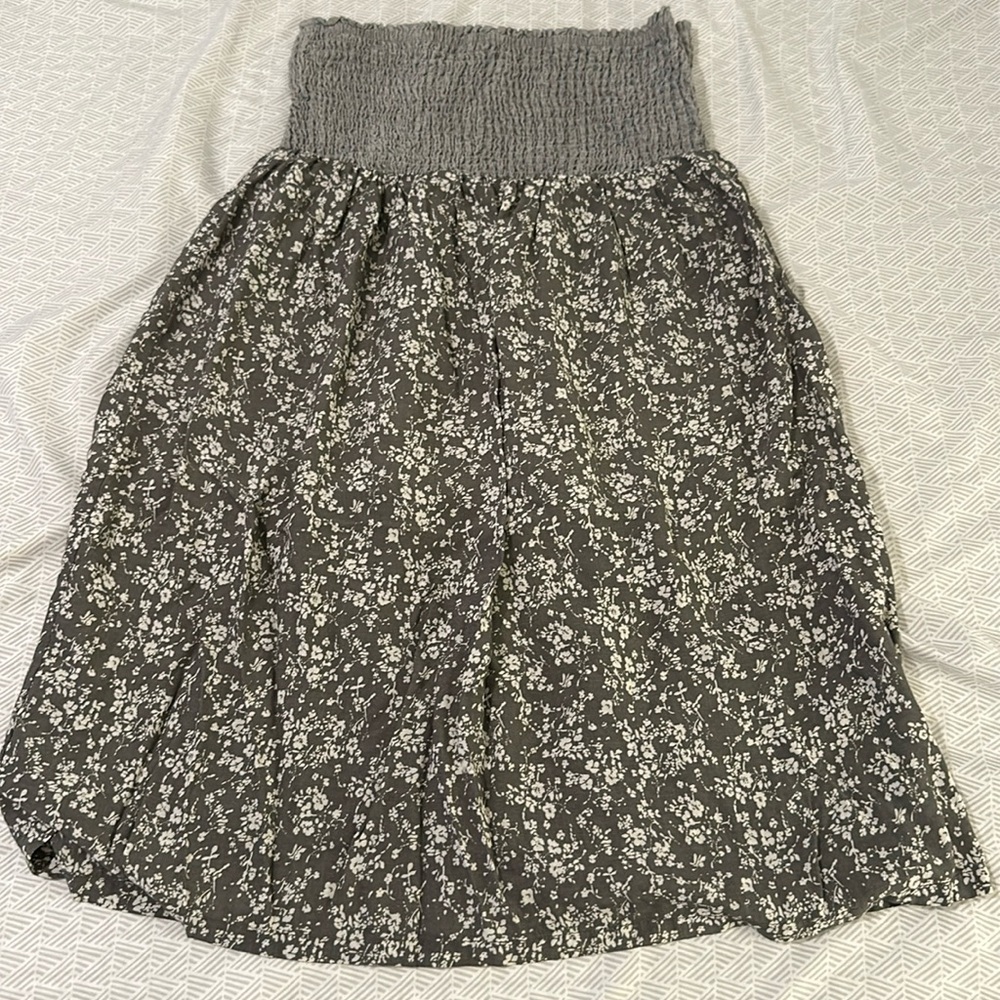 Theme Dress